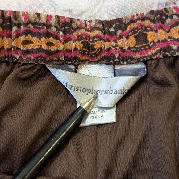 Christopher Banks Tiered Skirt - Elastic waist, Lined Medium to Large - Picture 6 of 8